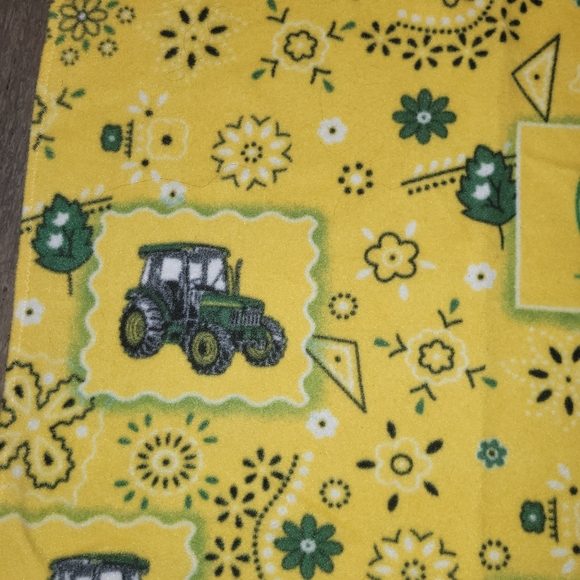 5/25❤ John Deere fleece baby blanket - Picture 3 of 4